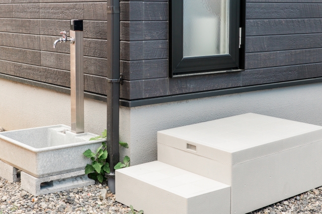 立水栓の交換費用相場と工事依頼のポイントを徹底解説