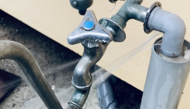 水道管破裂の原因と発生場所別トラブル事例