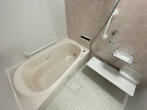 浴槽交換工事の費用相場と素材別の価格・選び方ガイド